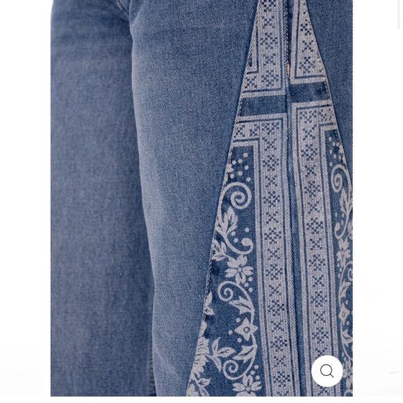 B9. Unique Blue Patterned denim Jeans with details - Picture 4 of 4